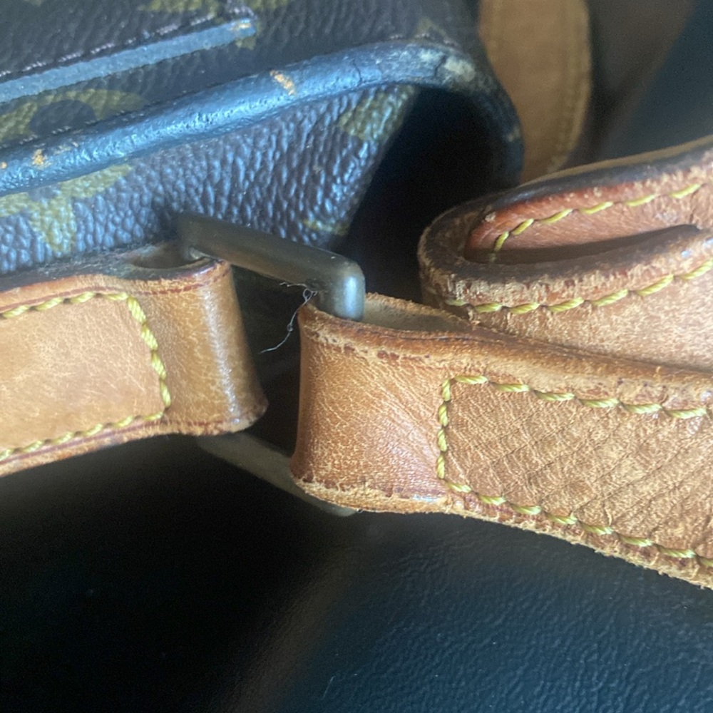 Louis Vuitton Brown and Gold Monogram Crossbody Bag - Picture 4 of 10